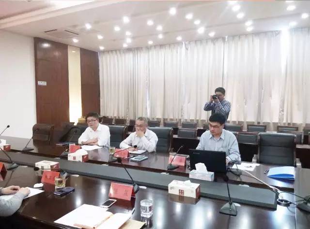 上海東方龍商務與江蘇省揚中市八橋鎮簽訂委托招商引資合作協議 上海東方龍商務與江蘇省揚中市八橋鎮簽訂委托招商引資合作協議