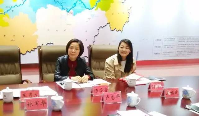 上海東方龍商務(wù)與?岳陽城陵磯新港區(qū)達成委托招商引資合作 上海東方龍商務(wù)與?岳陽城陵磯新港區(qū)達成委托招商引資合作
