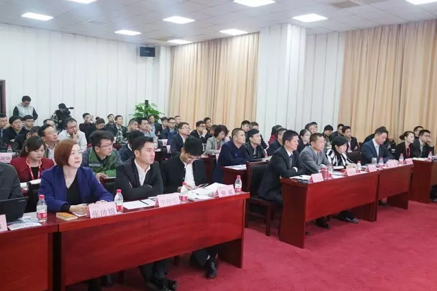 東方龍商務(wù)舉行2016秋季政府園區(qū)委托招商引資培訓(xùn)班 東方龍商務(wù)舉行2016秋季政府園區(qū)委托招商引資培訓(xùn)班