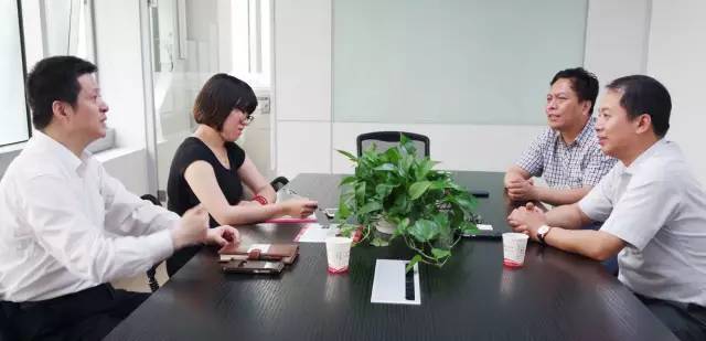東方龍商務(wù)與金湖縣政府進(jìn)一步洽談委托招商引資外包服務(wù) 東方龍商務(wù)與金湖縣政府進(jìn)一步洽談委托招商引資外包服務(wù)