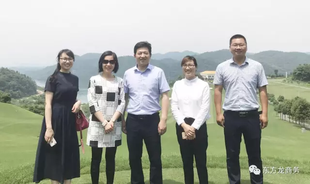 東方龍商務(wù)與湖北省宜都市簽訂委托招商引資戰(zhàn)略合作協(xié)議 東方龍商務(wù)與湖北省宜都市簽訂委托招商引資戰(zhàn)略合作協(xié)議