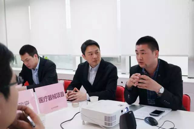 上海東方龍商務公司成功舉行醫藥機械設備制造投資選址項目的政府對接會