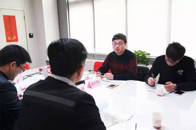 東方龍商務成功舉辦德國醫療器械投資選址項目、創客空間配套項目、智能機器人項目的政府對接會 東方龍商務成功舉辦德國醫療器械投資選址項目、創客空間配套項目、智能機器人項目的政府對接會