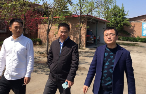 陪同政府園區(qū)對接考察老牌調(diào)味品精深加工投資選址項目，促進食品加工產(chǎn)業(yè)鏈發(fā)展