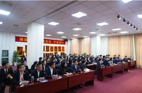 堅(jiān)持項(xiàng)目為王，為全年委托招商服務(wù)工作夯實(shí)基礎(chǔ)，2021年首場(chǎng)月度總結(jié)會(huì)順利舉行