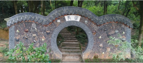 集團全力助推江西省鷹潭市月湖區委托招商引資，發揮多重優勢，打造產業集群
