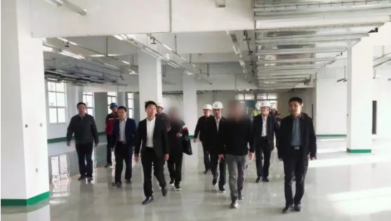 加大力度、加快速度、搶抓進度！老牌休閑鞋服投資選址項目方成功考察河北某地方政府