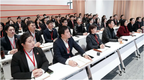火力全開！“大干100天”競賽活動完美收官！1月中旬，集團成功通過43個優(yōu)質(zhì)投資選址項目