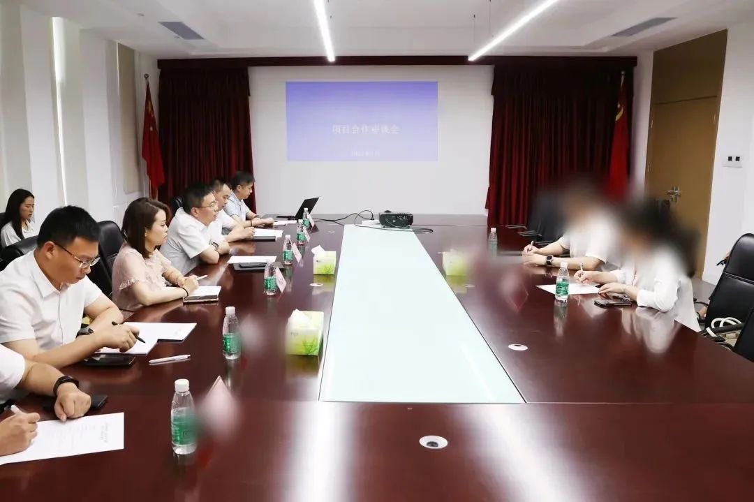 區(qū)委書(shū)記親自帶隊(duì)！四川某地方政府領(lǐng)導(dǎo)一行赴知名影視文旅休閑度假投資選址項(xiàng)目企業(yè)考察調(diào)研