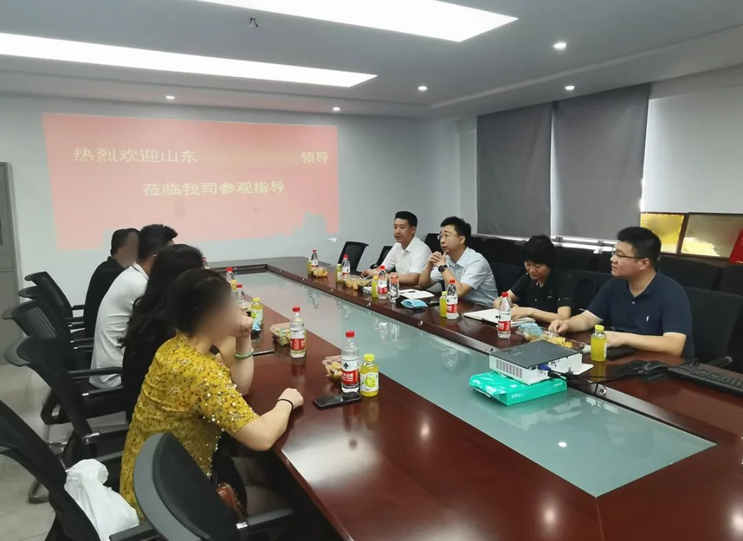 高新技術(shù)企業(yè)，知名品牌供貨商，產(chǎn)品暢銷全球！山東某地方政府與高檔婚紗禮服布料擴(kuò)建投資選址項(xiàng)目方成功簽訂投資協(xié)議