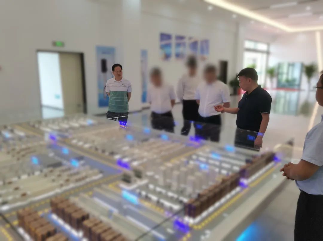 投資額30億！智能終端產(chǎn)品生產(chǎn)投資選址項目方反向考察四川某地方政府