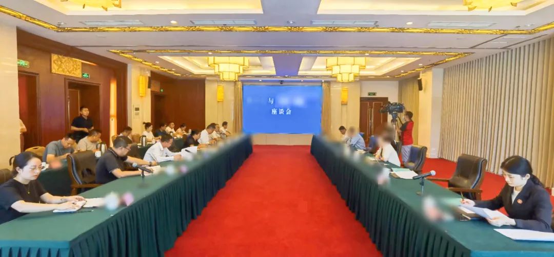 項目落地周期短，經濟效益高！新能源鋰電池生產擴建投資選址項目方反向考察四川某地方政府