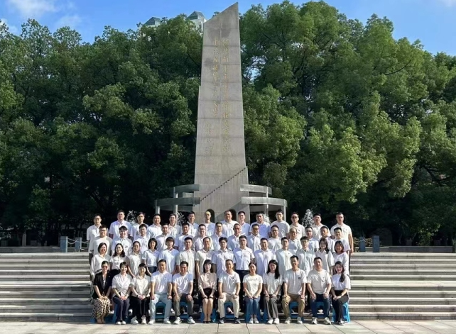 開講啦！集團董事長/CEO陳谷音走進上海交通大學講堂，為廣東海珠區石溪聯社考察團做專業招商實戰培訓