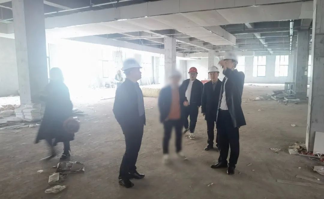 華為、蘋果等知名企業(yè)優(yōu)質(zhì)合作商！專精特新觸控顯示屏擴(kuò)建投資選址項(xiàng)目方反向考察四川某地方政府