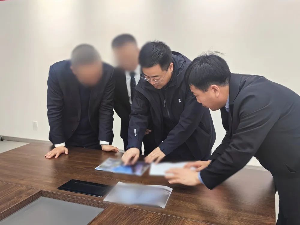 品牌知名度高，暢銷國內(nèi)外多個國家！陜西某地方政府實地對接瞪羚企業(yè)環(huán)保新材料擴建投資選址項目