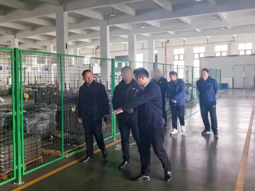 技術(shù)領(lǐng)先，出口量大，市場需求旺盛！安徽某地方政府實(shí)地對接老牌外資特種車橡膠制品生產(chǎn)擴(kuò)建投資選址項(xiàng)目