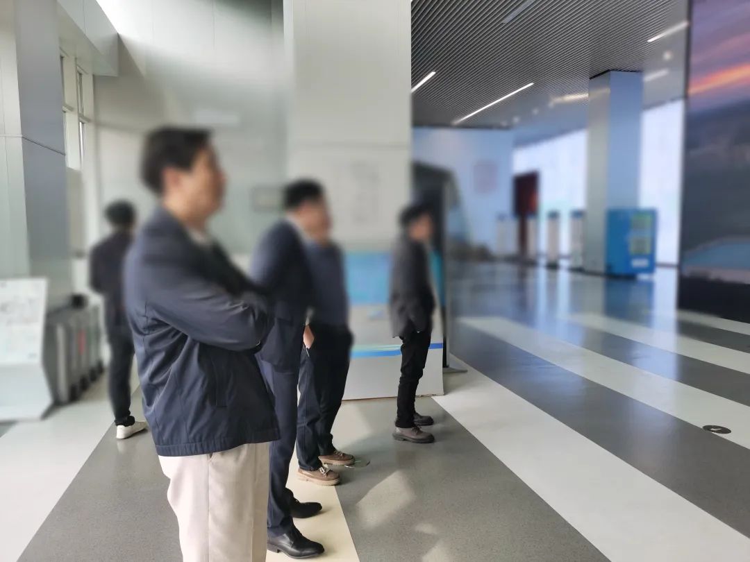 東風汽車、東山精密等企業合作伙伴！新能源固態電池擴建投資選址項目方反向考察浙江某地方政府