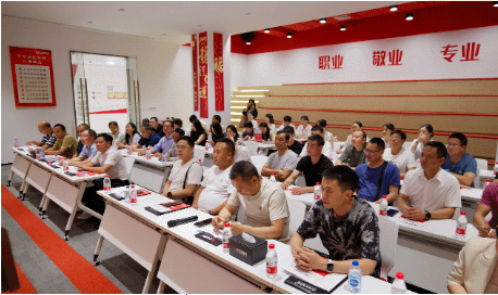 集團董事長/CEO陳谷音應(yīng)邀做客上海交通大學(xué)，為云南省魯?shù)榭h鄉(xiāng)村振興干部50人團做專業(yè)招商實戰(zhàn)培訓(xùn)！