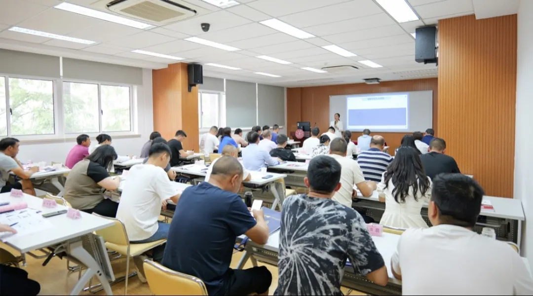 集團董事長/CEO陳谷音應(yīng)邀做客上海交通大學(xué)，為云南省魯?shù)榭h鄉(xiāng)村振興干部50人團做專業(yè)招商實戰(zhàn)培訓(xùn)！