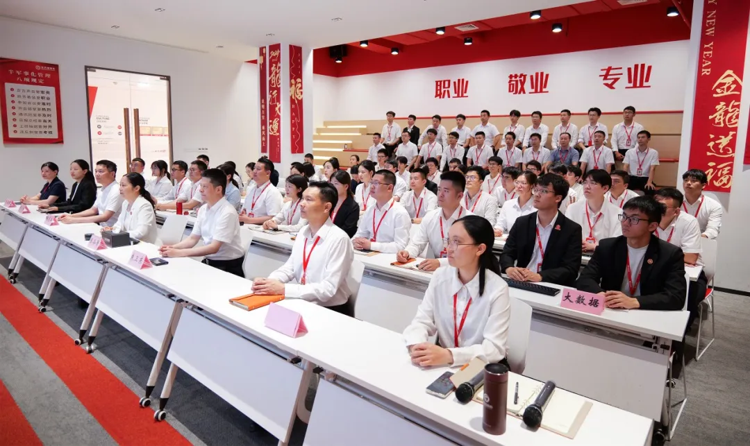 引領(lǐng)投資新風(fēng)向，精準(zhǔn)把握招商脈搏！7月中旬，集團(tuán)共44個優(yōu)質(zhì)投資選址項(xiàng)目通過評估