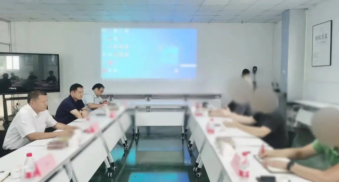 客戶群體穩(wěn)定，銷(xiāo)售渠道多元！安徽某地方政府實(shí)地對(duì)接品牌運(yùn)動(dòng)服裝擴(kuò)建投資選址項(xiàng)目