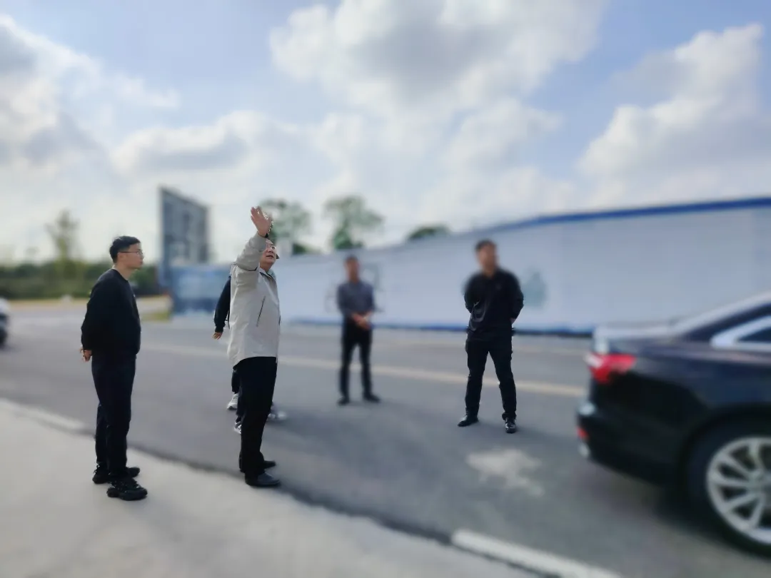 銷售渠道廣，全國擁有20多個倉儲基地！品牌調味料擴建投資選址項目方反向考察江蘇某地方政府