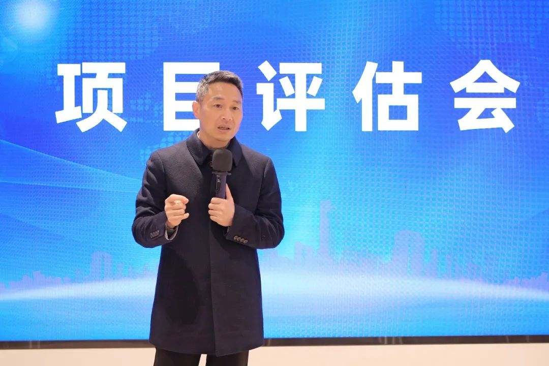 錨定戰(zhàn)略方向，攻堅(jiān)“國(guó)五上頭外”優(yōu)質(zhì)項(xiàng)目！3月上旬，集團(tuán)共33個(gè)優(yōu)質(zhì)投資選址項(xiàng)目通過(guò)評(píng)估