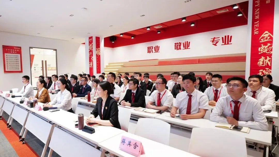 評估是起點(diǎn)，落地是終點(diǎn)！4月上旬，集團(tuán)共32個(gè)優(yōu)質(zhì)投資選址項(xiàng)目通過評估