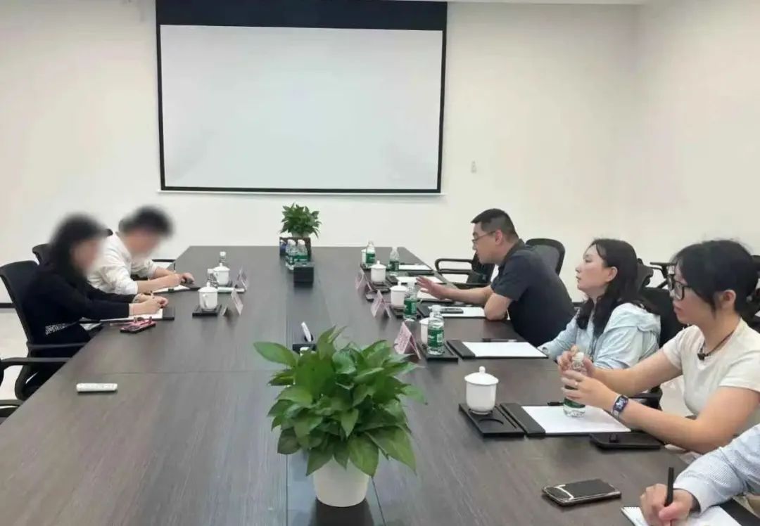 年產(chǎn)值10億！四川某地方政府實(shí)地對(duì)接國(guó)企參股光伏電池?cái)U(kuò)建投資選址項(xiàng)目